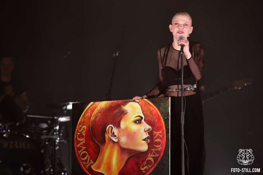 Sharon Kovacs концерт в театре Музкомедии, Одесса 2019 год.
Фотограф — Александр Воропаев aka foto-still
